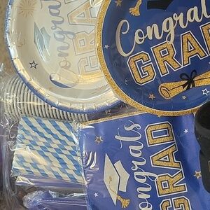 193 piece graduation set ble gold no year 24 piece per item 1 banner